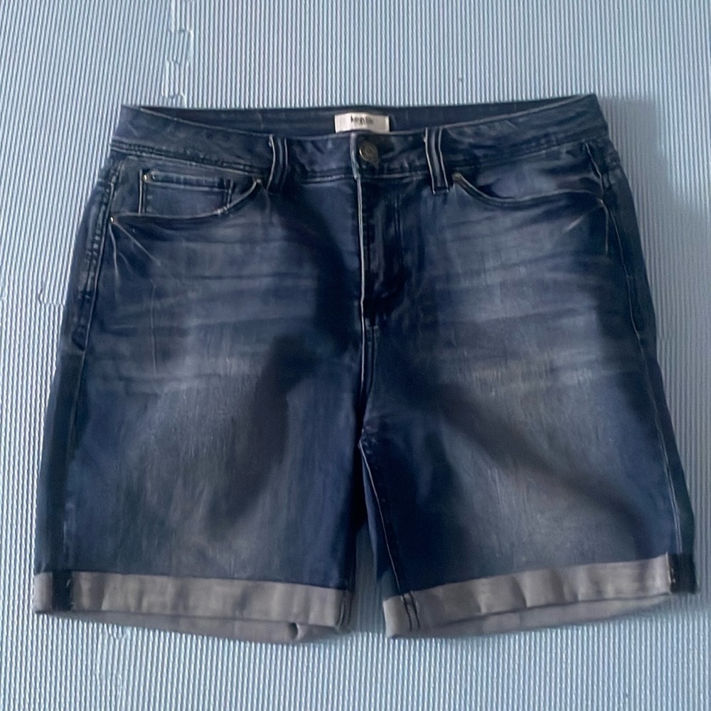 NWOT Kensie Denim Shorts 10/30